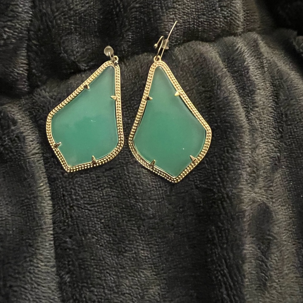 Kendra Scott earrings